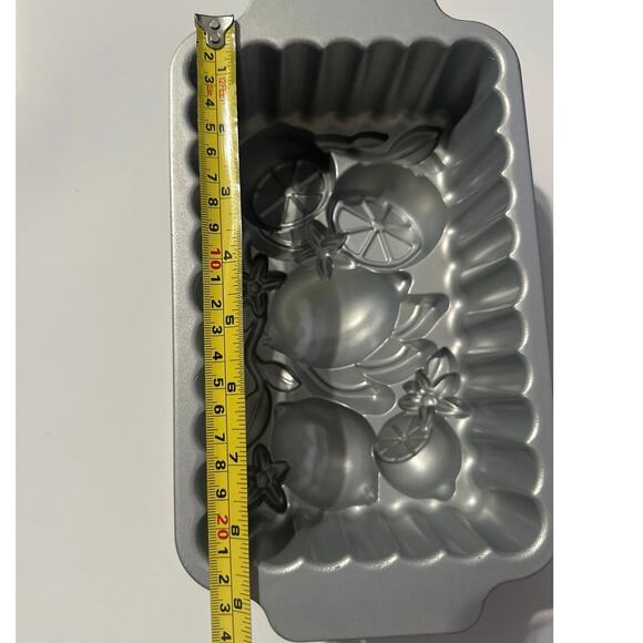 Nordic ware Citrus Blossem Loaf pan. Made in USA. Brand new never used. - Picture 5 of 7